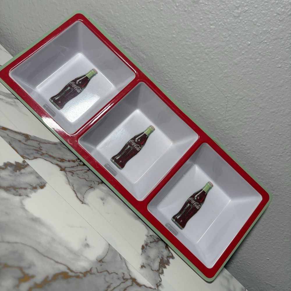 Coca Cola Gibson 3 Compartment Serving Snack Tray Red White Green Vintage